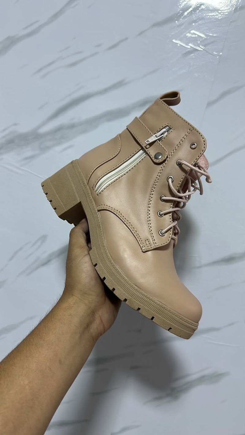 Botín Explorer Beige