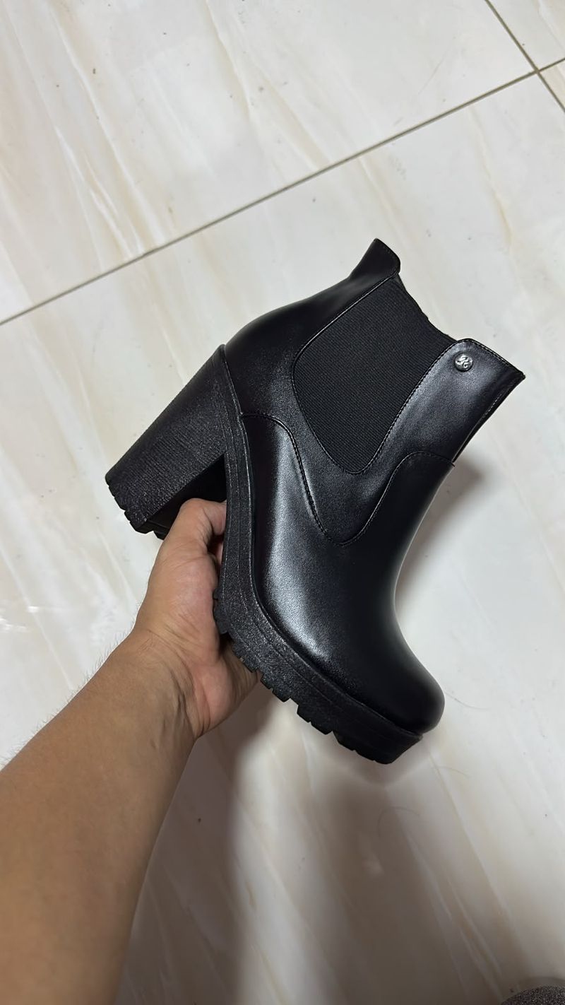 Botín Siena Black Chelsea