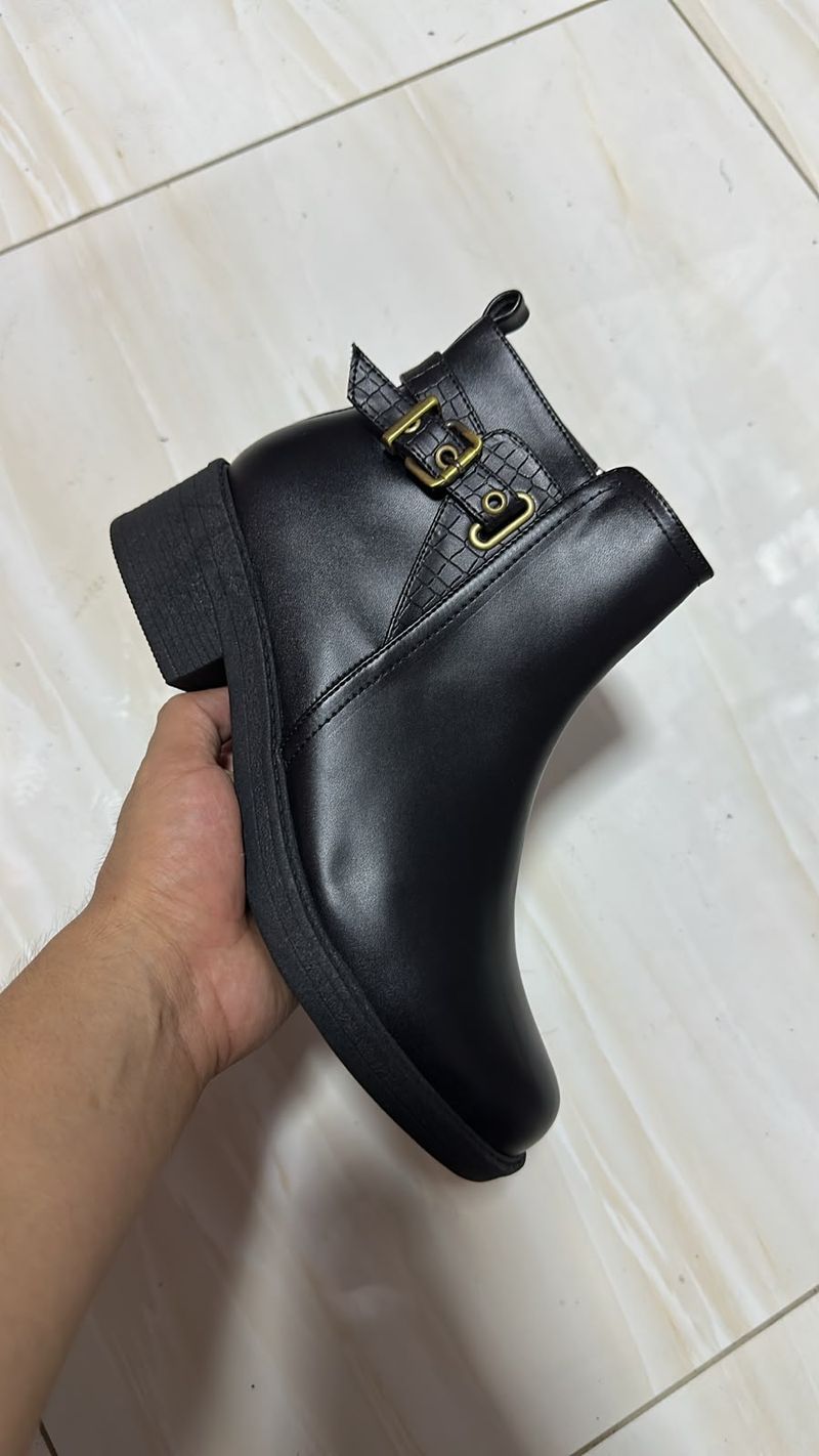 Botín Verona Black Luxury