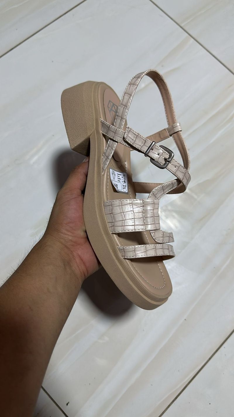 Sandalia Aurora Beige Croco
