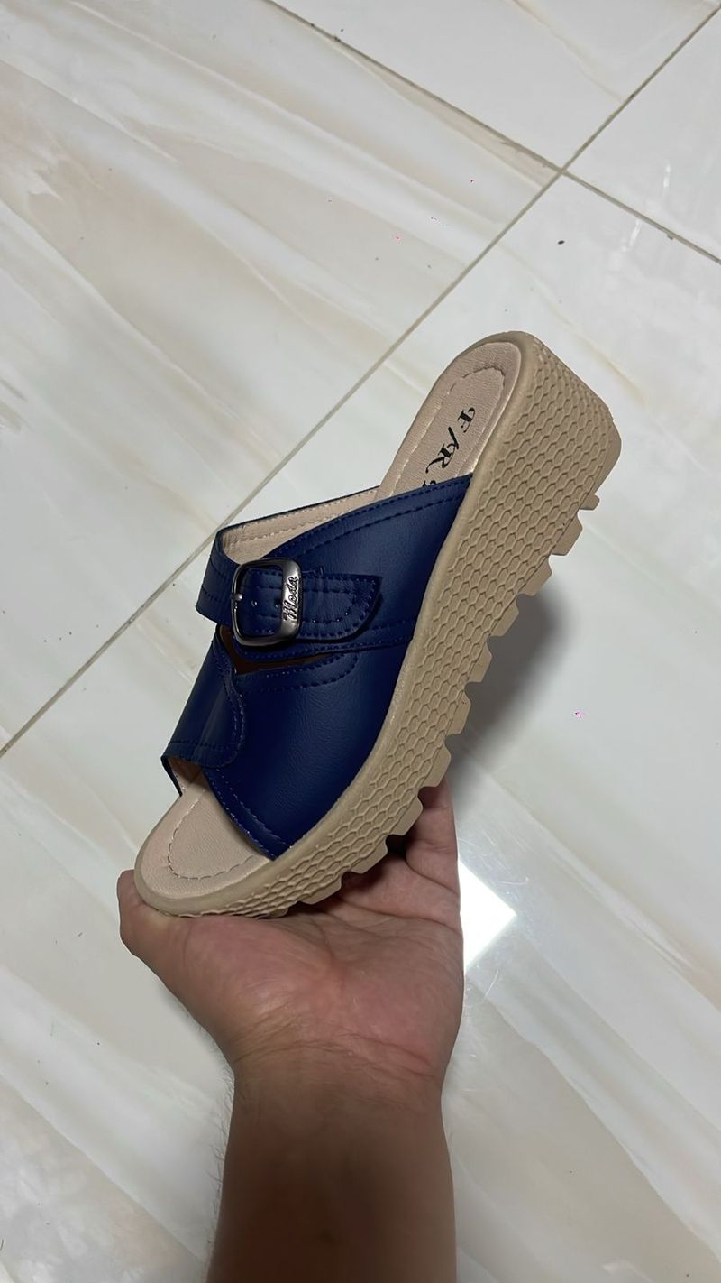 Sandalia Capri Azul Marino