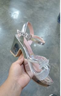 Zapatilla Roxana Antonia