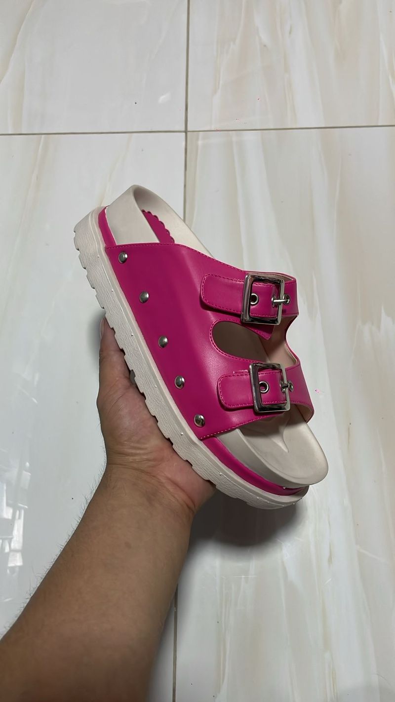 Sandalia Ariana Fucsia