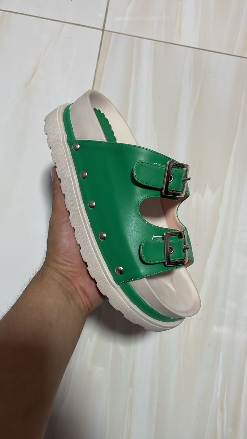 Sandalia Ariana Verde